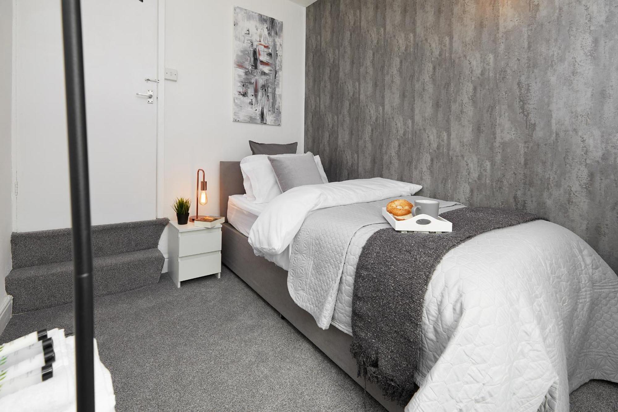 Your Sheffield Stays - Spacious 5 Bedroom House ห้อง รูปภาพ